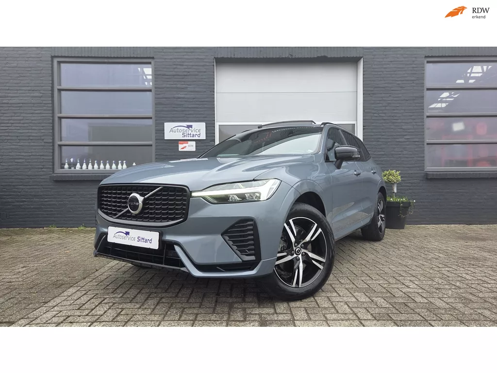 Volvo XC60 2.0 B4 Dark plus